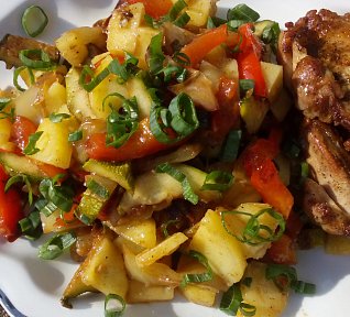 Bramborový salát s grilovanou zeleninou