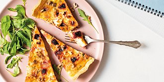 Quiche s červenou řepou a sýrem