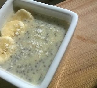 Banánovo kokosové chia Banánovo kokosové chia