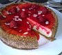 Malinový cheesecake s mandlemi