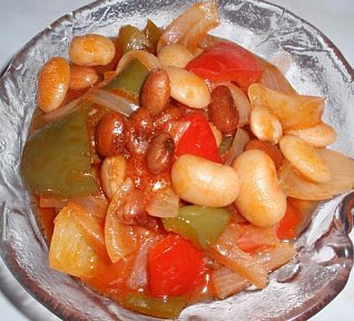 Barevný fazolový salát (lečo) - sterilovaný