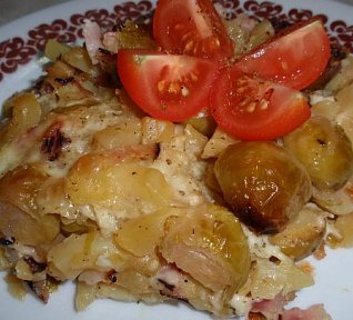 Brambory nebo těstoviny zapečené (nejen) s růžičkovou kapustou