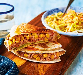 Mexická tortilla se zelným salátem