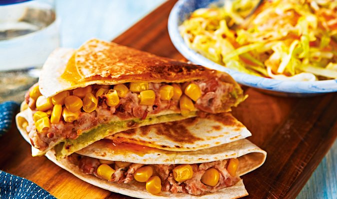 Mexická tortilla se zelným salátem