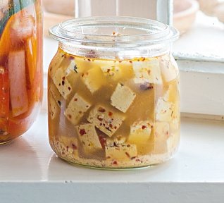 Uleželé tofu à la Romadur Uleželé tofu à la Romadur