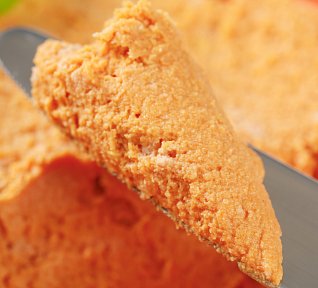 Pikantní škvarková pomazánka nejen na topinky