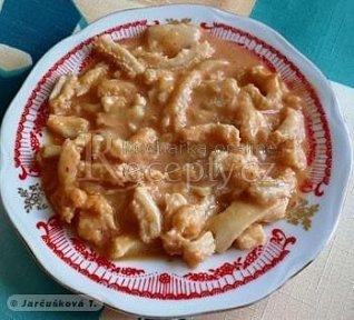 Dršťky s hořčičnou omáčkou Dršťky s hořčičnou omáčkou