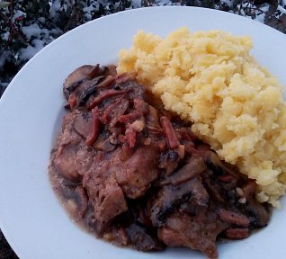 Voňavé vepřové plátky se žampiony