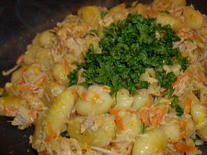 Gnocchi s tuňákem Gnocchi s tuňákem