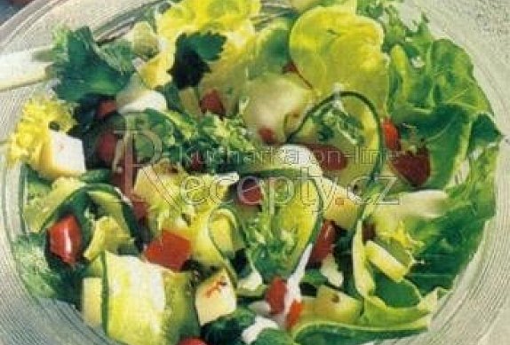 Zeleninový salát s jogurtovou zálivkou