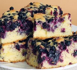 Rychlý borůvkový koláč