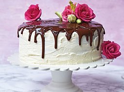 Mramorový dort s čokoládovou polevou