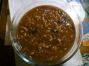 Muzika, ovocná kaše