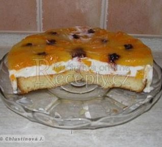 Dort s ovocem a želatinou