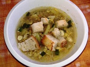 Cibulovo-česneková polévka Cibulovo-česneková polévka