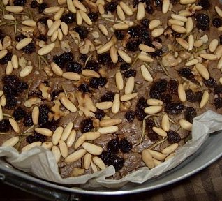 Castagnaccio - italský kaštanový koláč