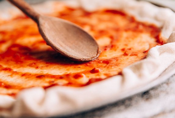 Pizza těsto z pizzerie