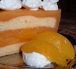 Broskvový želé řez