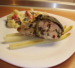 Chřest s marinovaným lososem