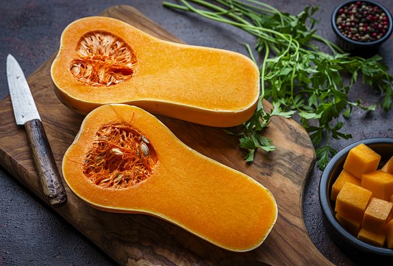 Dýňový krém s pistáciemi