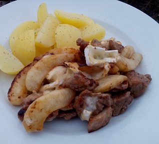 Vepřové s hruškou a Hermelínem