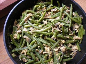 Fazolková „smaženice“ Institutu Kompliment