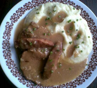 Vepřové kotlety se špekáčkem