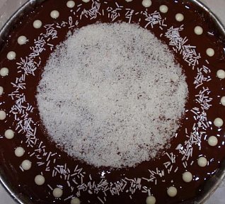 Kokosový dort nebo řez