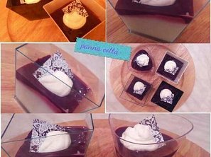 Panna cotta s ostružinovou omáčkou