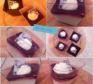 Panna cotta s ostružinovou omáčkou