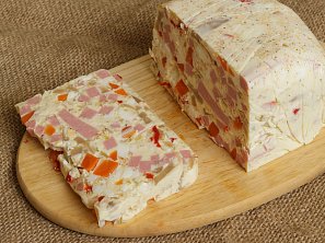 Tlačenka s vařenými vejci