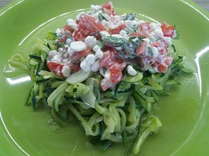 Cuketové nudle se sýrem Cottage