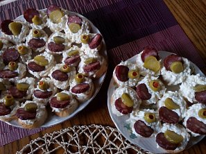 Česnekové jednohubky Česnekové jednohubky