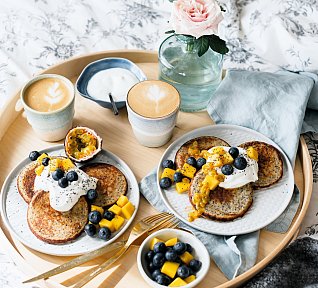 Banánové lívance s kokosem a mákem