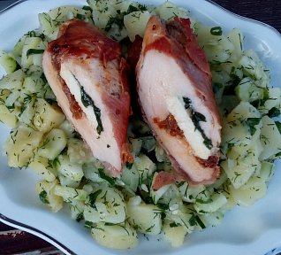 Kuřecí kapsy (nejen) s kozím sýrem