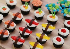 Sushi cupcakes (Candy sushi)