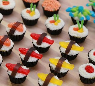Sushi cupcakes (Candy sushi) Sushi cupcakes (Candy sushi)