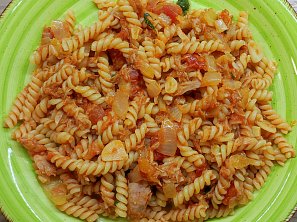 Tuňákové těstoviny