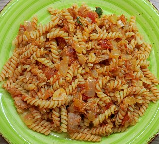 Tuňákové těstoviny