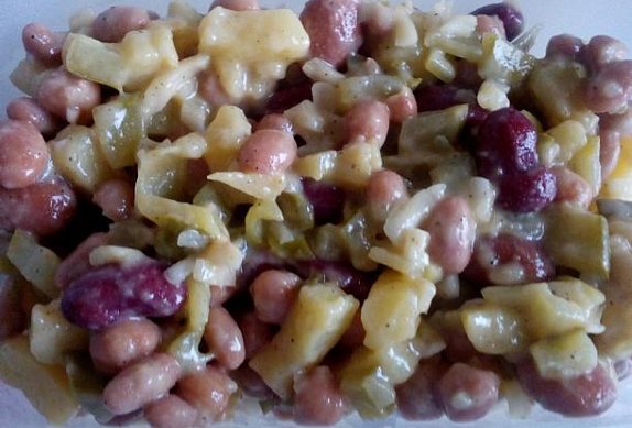 Bramborovo-fazolový salát