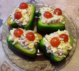 Papriky plněné hermelínem