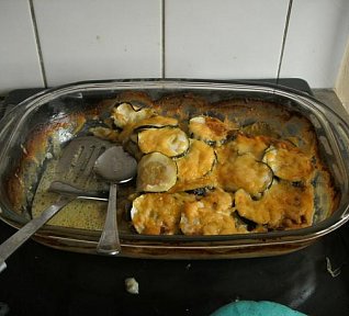 Vepřové plátky zapečené s cuketou