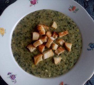 Špenátová polévka s pórkem