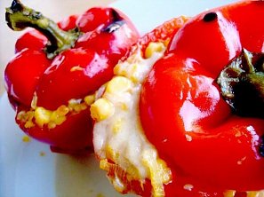 Papriky s náplní z červené čočky
