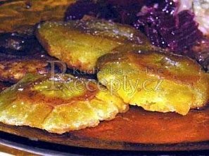 Tostones - smažený zeleninový banán Tostones - smažený zeleninový banán