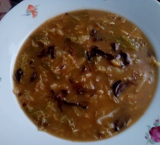 Kapustovo - houbová polévka