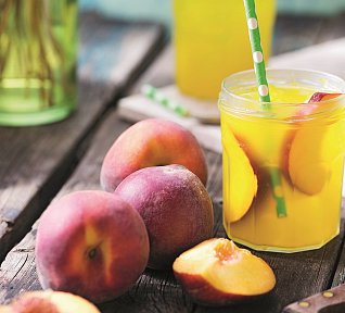 Broskvová limonáda s melounem