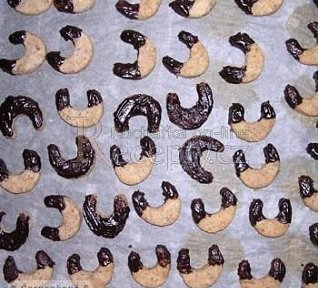 Dia rohlíčky s ořechy