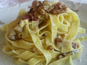 Fettuccine Con Speck E Gorgonzola Fettuccine Con Speck E Gorgonzola
