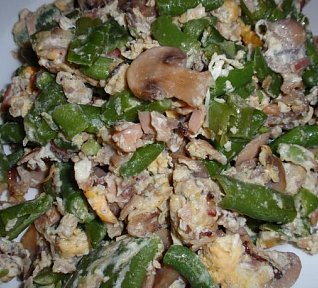 Fazolková smaženice se žampiony